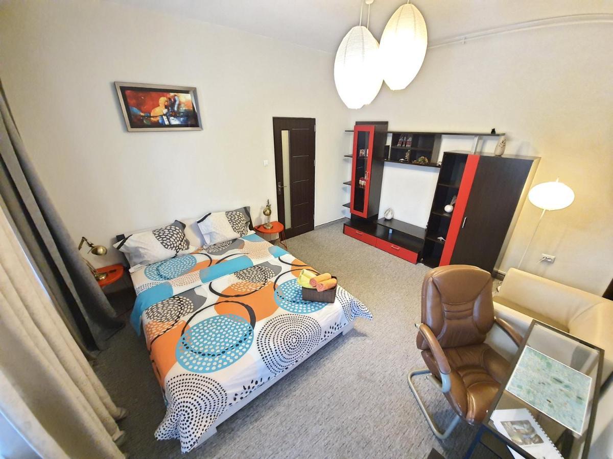 Global Downtown Apartments - Universitate - Calea Victoriei Bukares Bagian luar foto